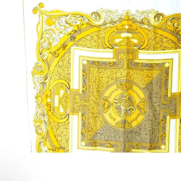 EUC$585 HERMES Gold SCARF - Picture 2 of 16